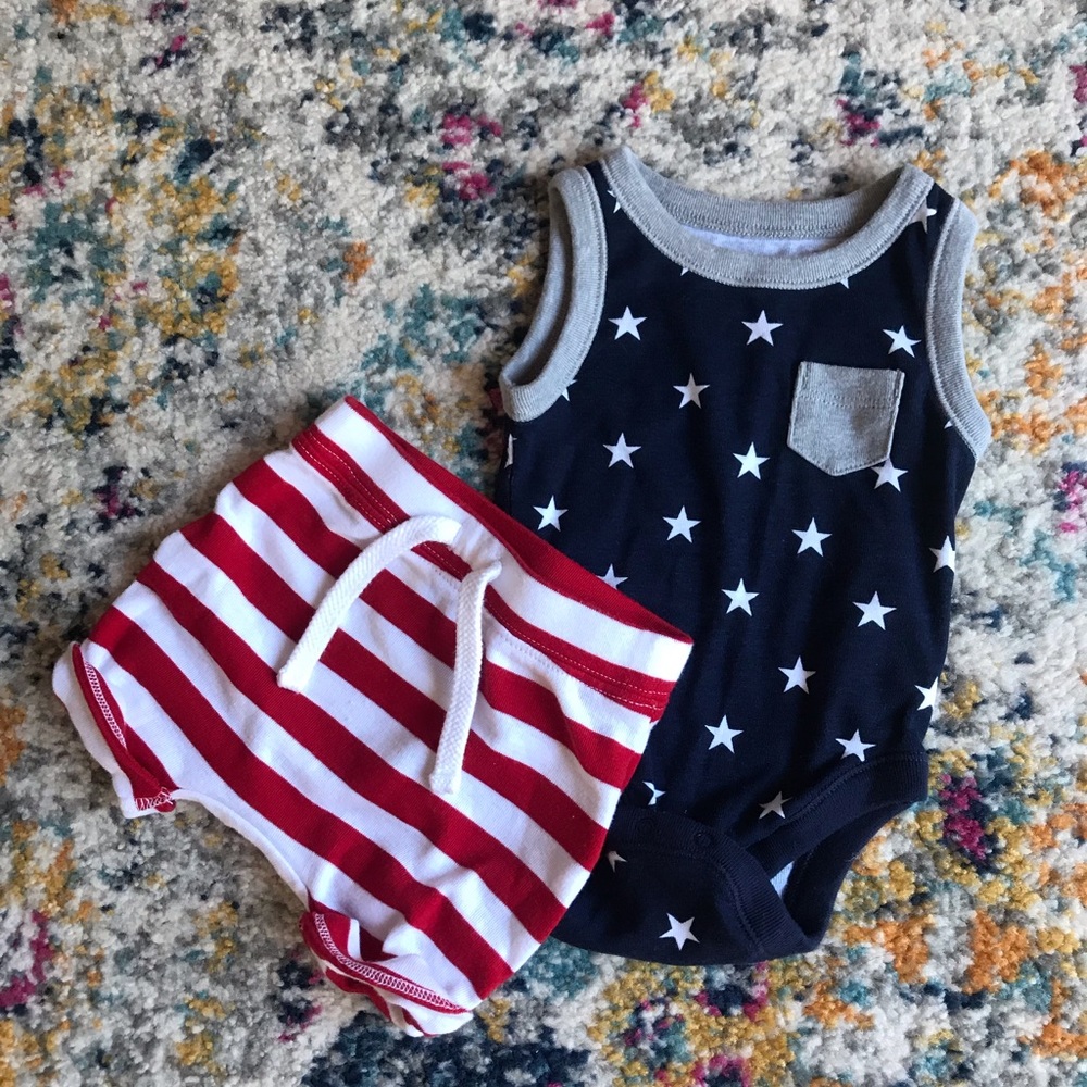 Old Navy baby 0-3 month size Americana outfit
